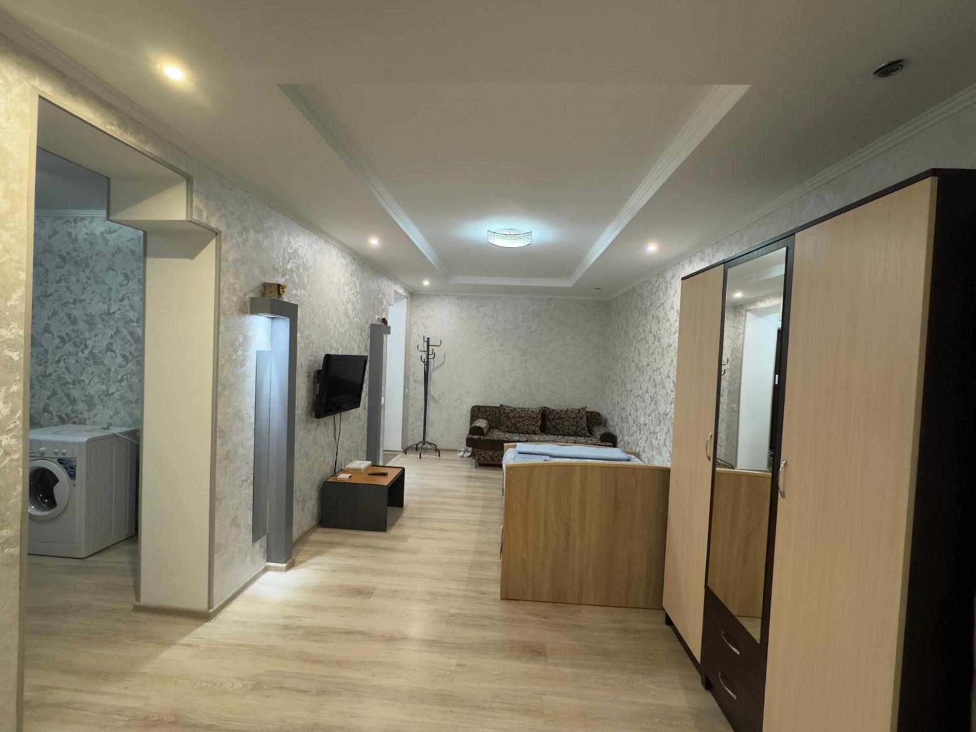 One-Room Apartment Opposite Almaty Airport Turksib Exterior foto