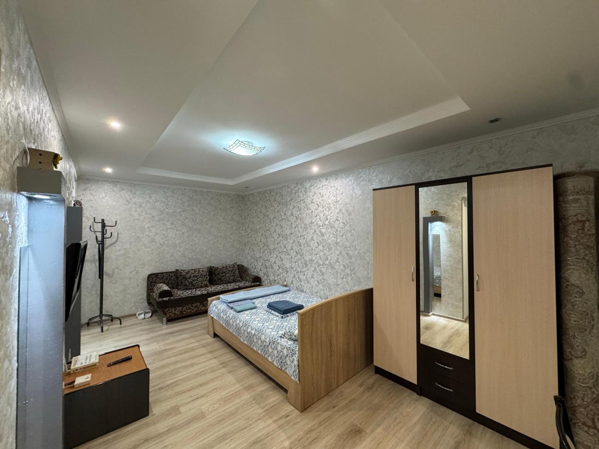 One-Room Apartment Opposite Almaty Airport Turksib Exterior foto
